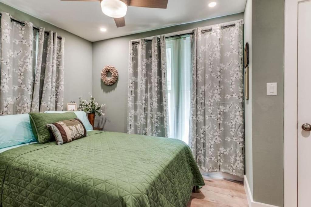Casa vacanze Stockyards! Less Than 3 Mins-sleeps 8 -gable House